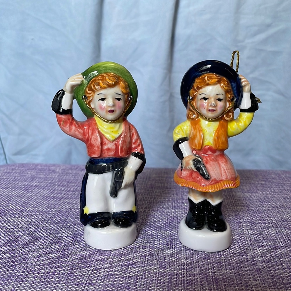 Pelzman Designs Buckeroos Cowboy Cowgirl Ceramic Salt & Pepper Shaker Set